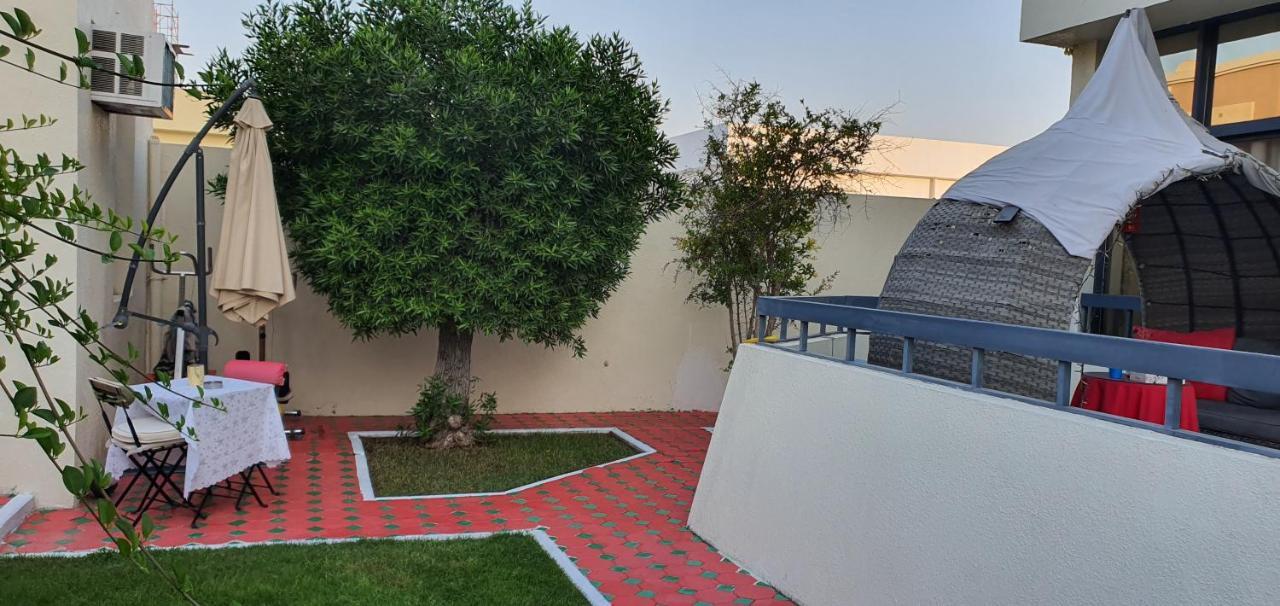 Jumeirah Beach Villa Ντουμπάι Εξωτερικό φωτογραφία